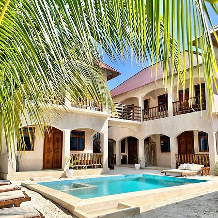 Chokoro House Hotel ปาเยอ ภายนอก รูปภาพ